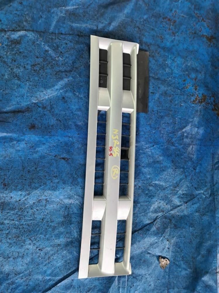 Решетка радиатора Исузу Эльф в Сарапуле 228299