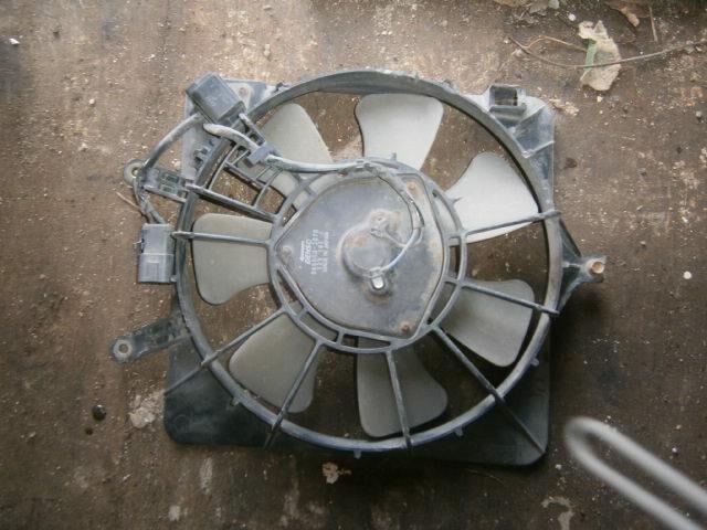 Диффузор радиатора Хонда Джаз в Сарапуле 24009