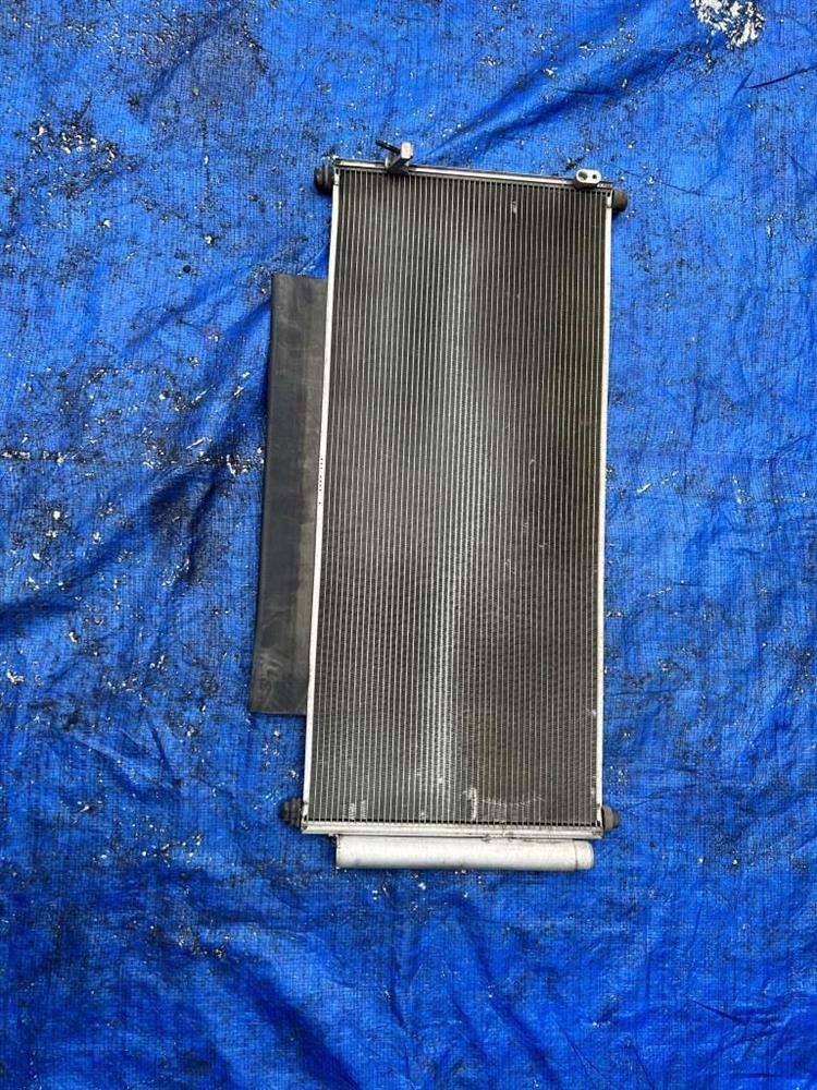 Радиатор кондиционера Хонда Фит в Сарапуле 240686